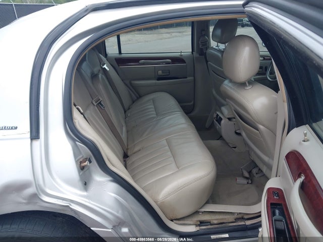 Продаж на аукціоні авто 2004 Lincoln Town Car Signature, vin: 1LNHM81W34Y636973, номер лоту: 45983568
