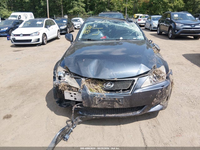 Продажа на аукционе авто 2006 Lexus Is 350, vin: JTHBE262862003657, номер лота: 45983630