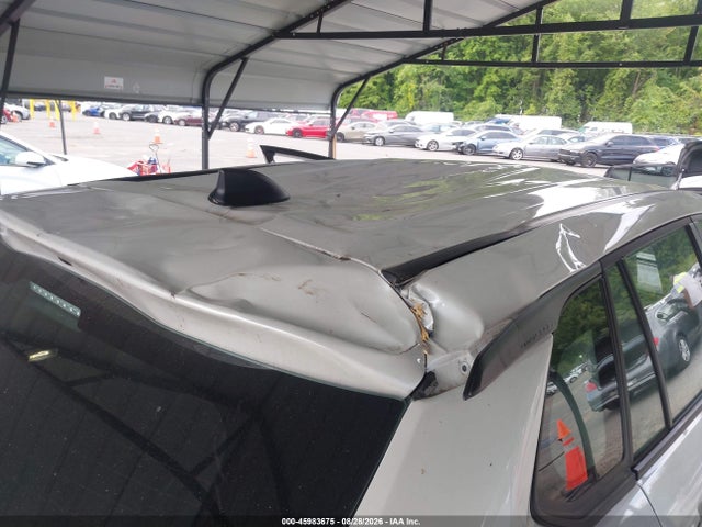 Продаж на аукціоні авто 2024 Toyota Corolla Cross L, vin: 7MUAAABG4RV116335, номер лоту: 45983675