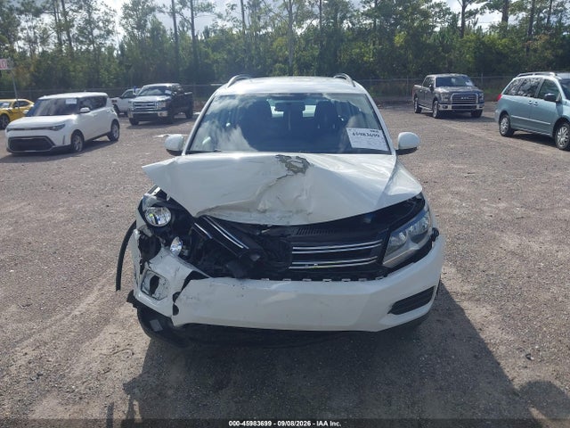 45983699 :رقم المزاد ، WVGAV7AX5JK000023 vin ، 2018 Volkswagen Tiguan Limited 2.0t مزاد بيع