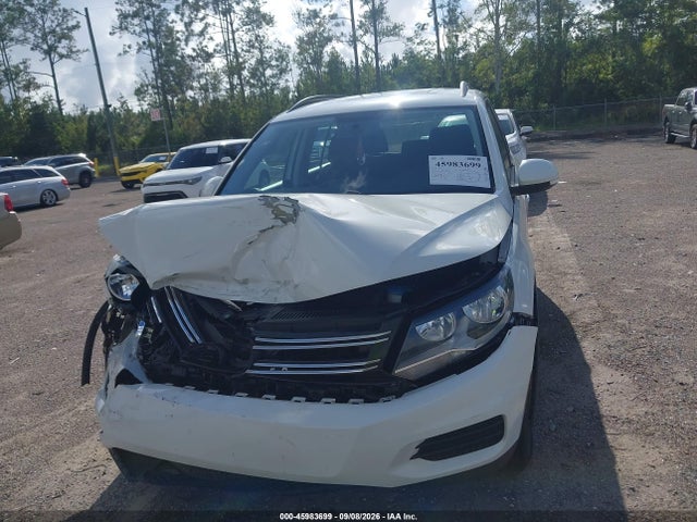 45983699 :رقم المزاد ، WVGAV7AX5JK000023 vin ، 2018 Volkswagen Tiguan Limited 2.0t مزاد بيع