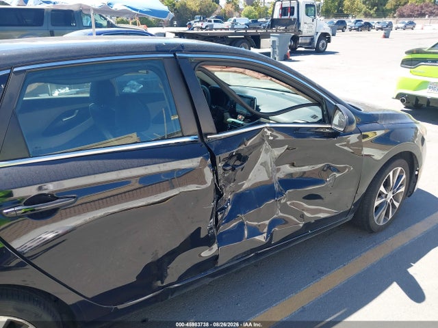 45983738 :رقم المزاد ، KMHH35LE1KU117186 vin ، 2019 Hyundai Elantra Gt مزاد بيع