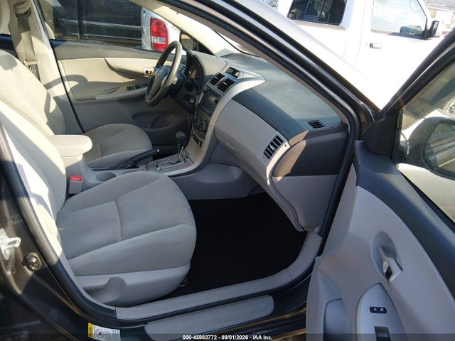 2013 Toyota Corolla Le მანქანა იყიდება აუქციონზე, vin: 2T1BU4EE0DC918917, აუქციონის ნომერი: 45983772