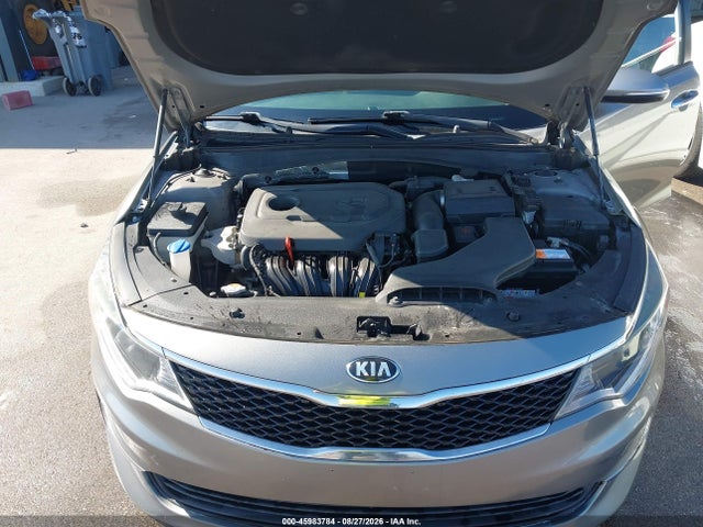 2017 Kia Optima Lx მანქანა იყიდება აუქციონზე, vin: 5XXGT4L35HG153597, აუქციონის ნომერი: 45983784