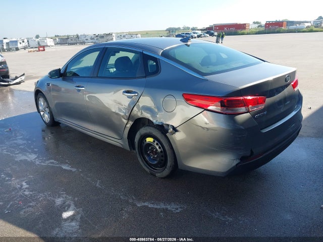 2017 Kia Optima Lx მანქანა იყიდება აუქციონზე, vin: 5XXGT4L35HG153597, აუქციონის ნომერი: 45983784