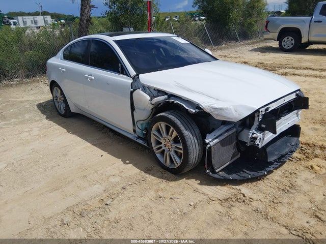 Продаж на аукціоні авто 2019 Jaguar Xe 25t Premium, vin: SAJAD4FX7KCP51331, номер лоту: 45983807