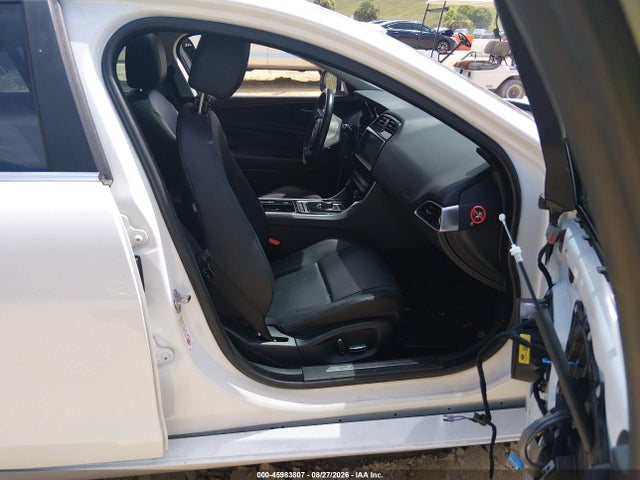 Продаж на аукціоні авто 2019 Jaguar Xe 25t Premium, vin: SAJAD4FX7KCP51331, номер лоту: 45983807