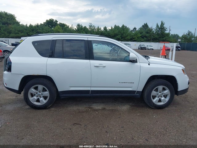 45983837 :رقم المزاد ، 1C4NJCEA2HD116245 vin ، 2017 Jeep Compass Latitude مزاد بيع