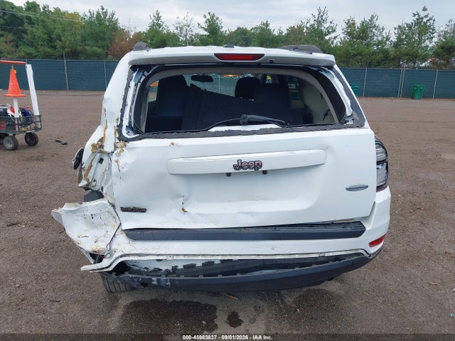 45983837 :رقم المزاد ، 1C4NJCEA2HD116245 vin ، 2017 Jeep Compass Latitude مزاد بيع