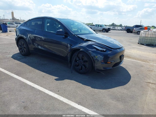 2025 Tesla Model Y Long Range Dual Motor All-wheel Drive მანქანა იყიდება აუქციონზე, vin: 7SAYGDEE0SF282688, აუქციონის ნომერი: 45983963