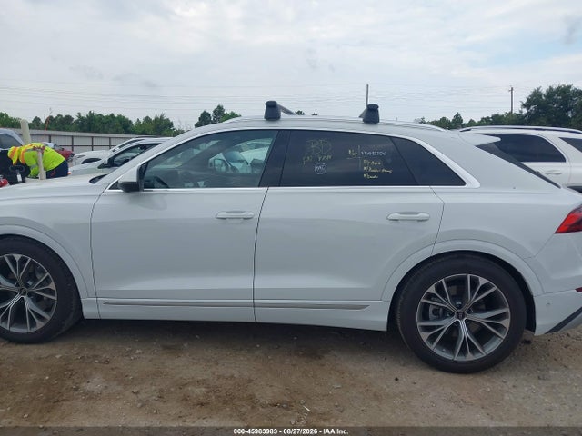 Aukcja sprzedaży 2026 Audi Q8 Premium Plus 55 Tfsi Quattro Tiptronic, vin: WA1BVBF13TD033250, numer aukcji: 45983983