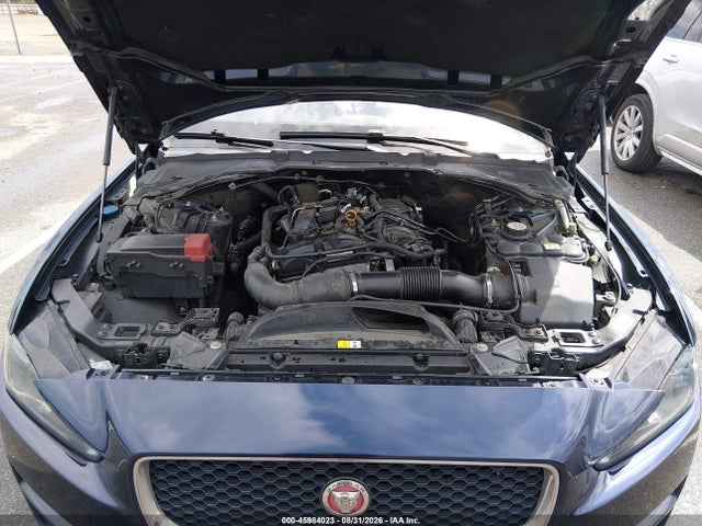 Jaguar Xe 25t 2017 SAJAR4BG0HA971924 Image 10