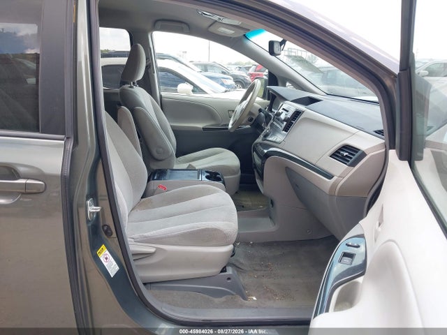 Aukcja sprzedaży 2014 Toyota Sienna Le V6 8 Passenger, vin: 5TDKK3DC1ES488792, numer aukcji: 45984026