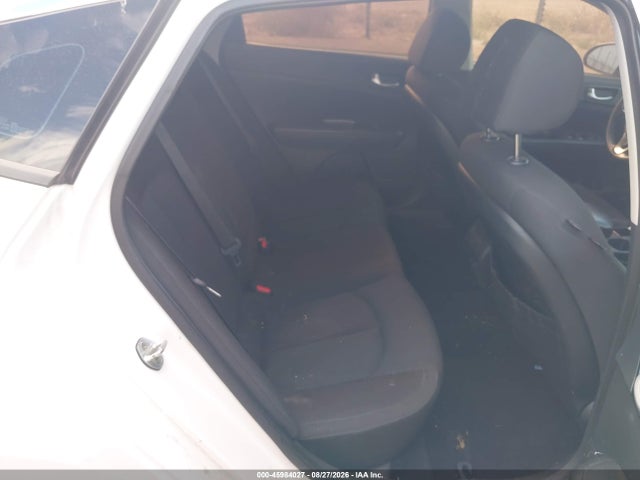 KIA Optima Lx 2016 5XXGT4L34GG045924 Image 8