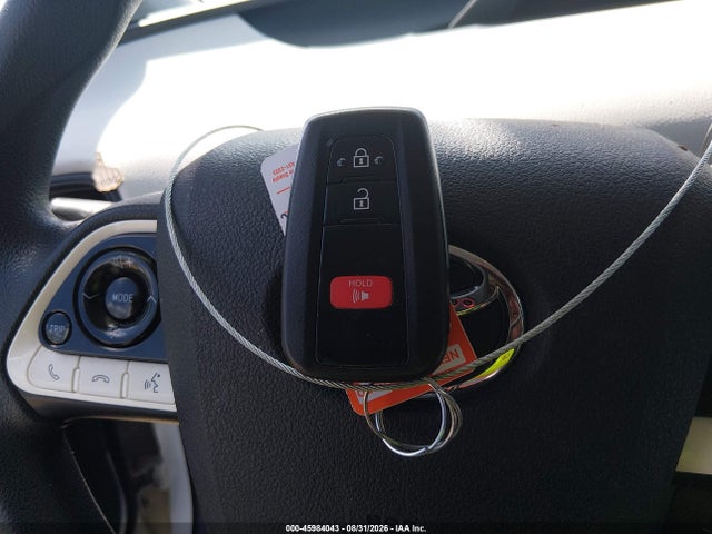45984043 :رقم المزاد ، JTDKBRFU0G3509886 vin ، 2016 Toyota Prius Two مزاد بيع