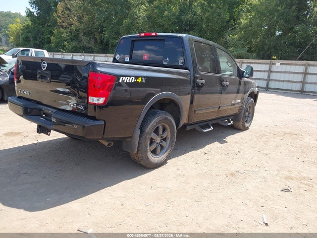 45984077 :رقم المزاد ، 1N6BA0ECXDN306010 vin ، 2013 Nissan Titan Pro-4x مزاد بيع