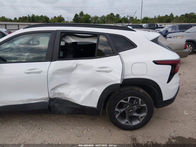 KL77LHEP5TC056607 Chevrolet Trax Fwd Lt