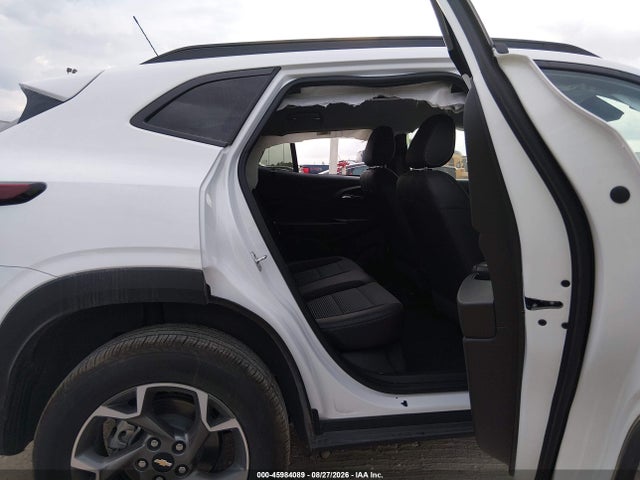 KL77LHEP5TC056607 Chevrolet Trax Fwd Lt