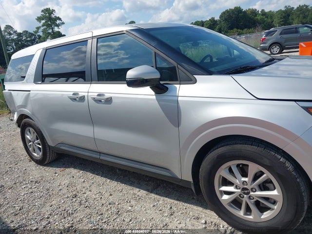 Продажа на аукционе авто 2023 Kia Carnival Mpv Lx Seat Package, vin: KNDNB4H31P6210202, номер лота: 45984097