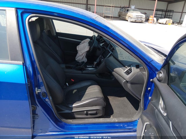 2016 Honda Civic Touring მანქანა იყიდება აუქციონზე, vin: 19XFC1F99GE022660, აუქციონის ნომერი: 45984098