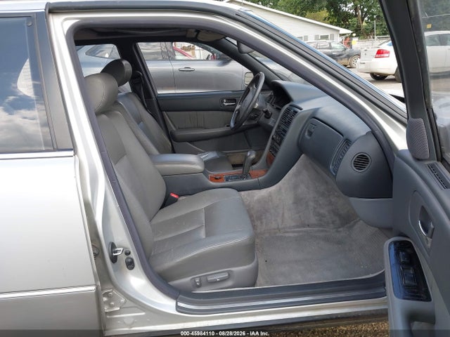Продаж на аукціоні авто 1990 Lexus Ls 400, vin: JT8UF11E8L0044217, номер лоту: 45984110