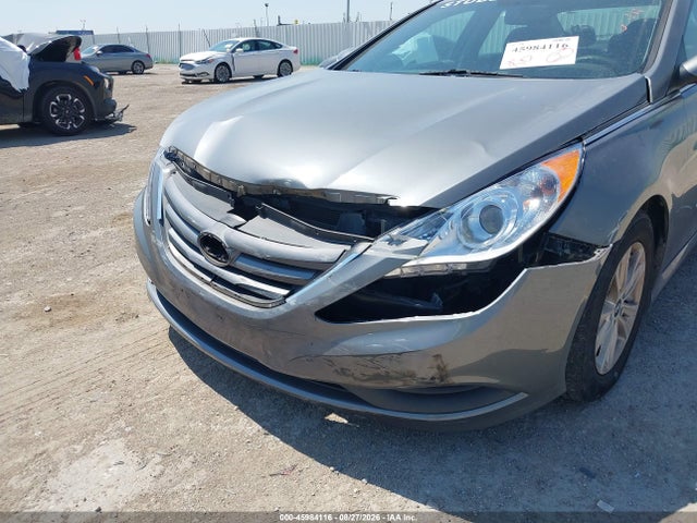 Продажа на аукционе авто 2014 Hyundai Sonata Gls, vin: 5NPEB4AC3EH851994, номер лота: 45984116