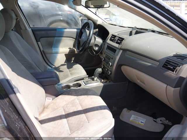 Продаж на аукціоні авто 2011 Ford Fusion S, vin: 3FAHP0GA7BR220628, номер лоту: 45984126