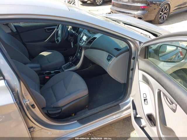 2015 Hyundai Elantra Se მანქანა იყიდება აუქციონზე, vin: 5NPDH4AEXFH601844, აუქციონის ნომერი: 45984128