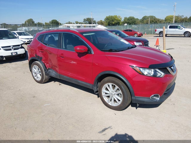 45984153 :رقم المزاد ، JN1BJ1CR4HW135273 vin ، 2017 Nissan Rogue Sport Sv مزاد بيع