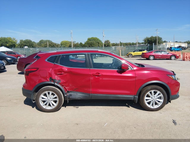 45984153 :رقم المزاد ، JN1BJ1CR4HW135273 vin ، 2017 Nissan Rogue Sport Sv مزاد بيع