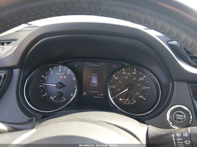 45984153 :رقم المزاد ، JN1BJ1CR4HW135273 vin ، 2017 Nissan Rogue Sport Sv مزاد بيع