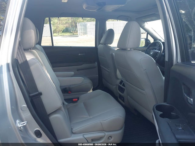 Продажа на аукционе авто 2022 Honda Pilot Awd Touring 7 Passenger, vin: 5FNYF6H65NB052018, номер лота: 45984168