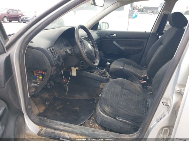 Aukcja sprzedaży 2004 Volkswagen Golf Gl 2.0l, vin: 9BWFL61J444007694, numer aukcji: 45984177