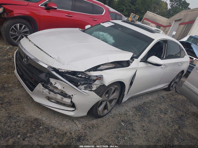 45984192 :رقم المزاد ، 1HGCV1F90JA067432 vin ، 2018 Honda Accord Touring مزاد بيع
