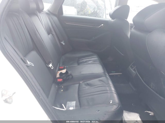 45984192 :رقم المزاد ، 1HGCV1F90JA067432 vin ، 2018 Honda Accord Touring مزاد بيع