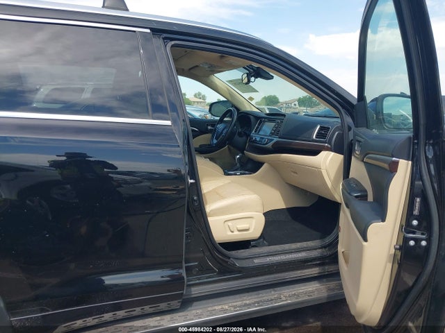 Продажа на аукционе авто 2014 Toyota Highlander Hybrid Limited, vin: 5TDDCRFHXES005575, номер лота: 45984202