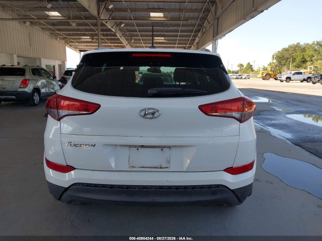 2017 Hyundai Tucson Se მანქანა იყიდება აუქციონზე, vin: KM8J33A47HU506844, აუქციონის ნომერი: 45984244