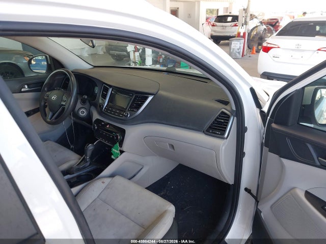 2017 Hyundai Tucson Se მანქანა იყიდება აუქციონზე, vin: KM8J33A47HU506844, აუქციონის ნომერი: 45984244