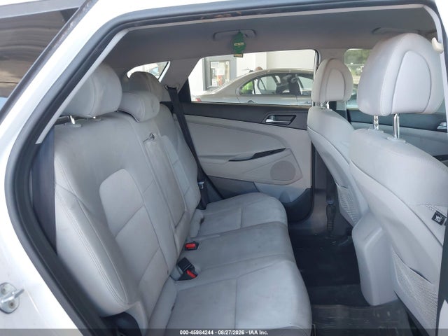 2017 Hyundai Tucson Se მანქანა იყიდება აუქციონზე, vin: KM8J33A47HU506844, აუქციონის ნომერი: 45984244