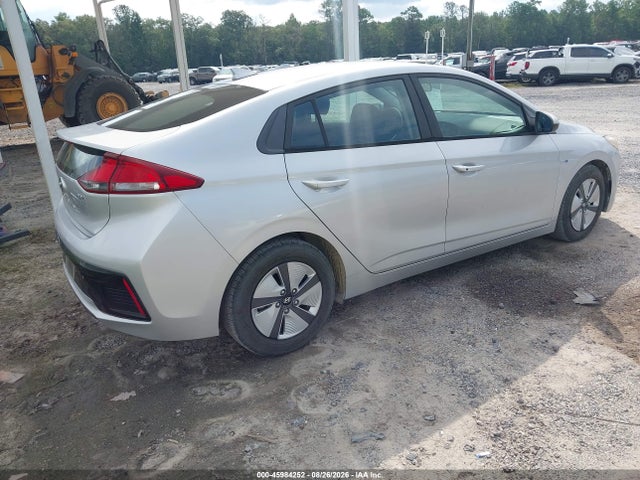 45984252 :رقم المزاد ، KMHC65LC2JU099912 vin ، 2018 Hyundai Ioniq Hybrid Blue مزاد بيع