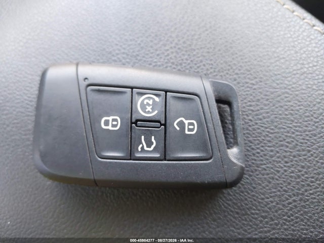 2022 Volkswagen Tiguan 2.0t Se R-line Black მანქანა იყიდება აუქციონზე, vin: 3VVCB7AX9NM062627, აუქციონის ნომერი: 45984277