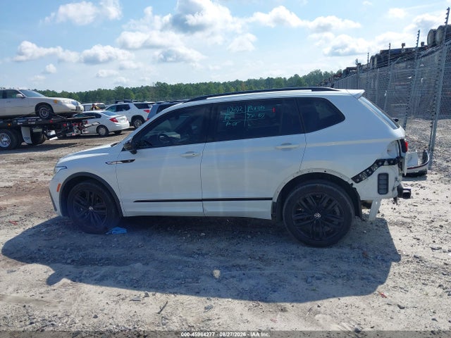 2022 Volkswagen Tiguan 2.0t Se R-line Black მანქანა იყიდება აუქციონზე, vin: 3VVCB7AX9NM062627, აუქციონის ნომერი: 45984277