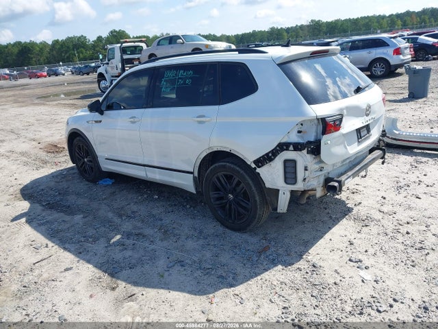 2022 Volkswagen Tiguan 2.0t Se R-line Black მანქანა იყიდება აუქციონზე, vin: 3VVCB7AX9NM062627, აუქციონის ნომერი: 45984277