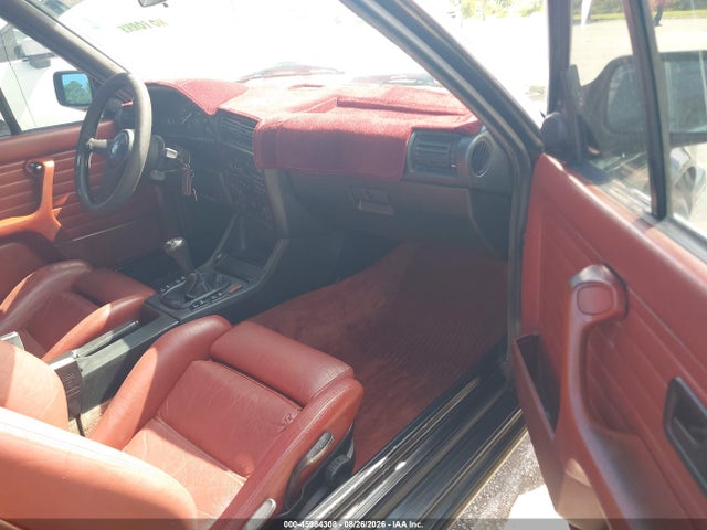 45984308 :رقم المزاد ، WBABB1306J1930773 vin ، 1988 Bmw 325 I مزاد بيع