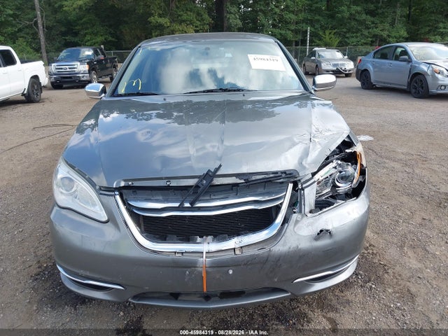 45984319 :رقم المزاد ، 1C3CCBCB2CN271330 vin ، 2012 Chrysler 200 Limited مزاد بيع