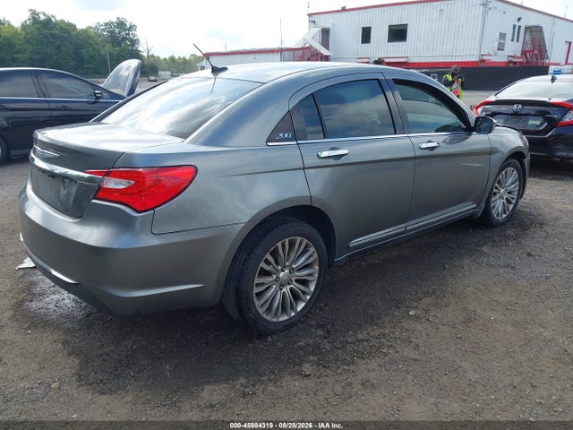45984319 :رقم المزاد ، 1C3CCBCB2CN271330 vin ، 2012 Chrysler 200 Limited مزاد بيع