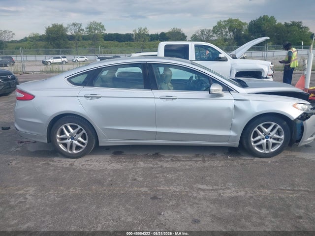 2013 Ford Fusion Se მანქანა იყიდება აუქციონზე, vin: 3FA6P0HR7DR260156, აუქციონის ნომერი: 45984322