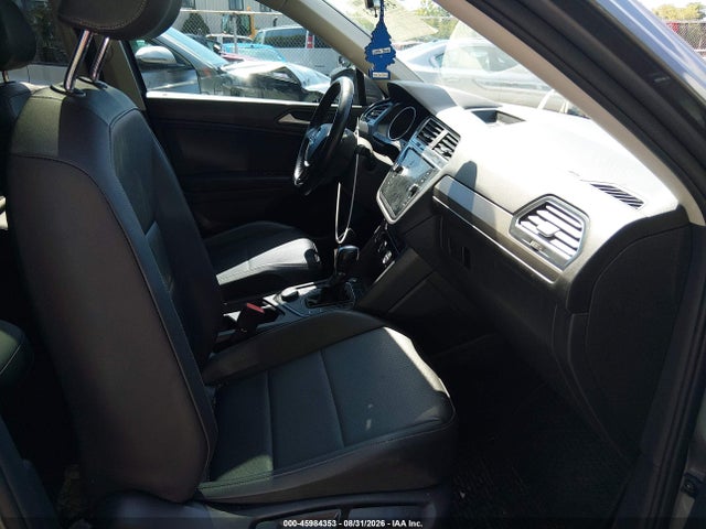 Продажа на аукционе авто 2019 Volkswagen Tiguan 2.0t Se/2.0t Sel/2.0t Sel R-line/2.0t Sel R-line Black, vin: 3VV2B7AX7KM182742, номер лота: 45984353