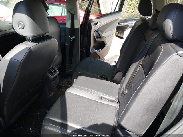 Продажа на аукционе авто 2019 Volkswagen Tiguan 2.0t Se/2.0t Sel/2.0t Sel R-line/2.0t Sel R-line Black, vin: 3VV2B7AX7KM182742, номер лота: 45984353