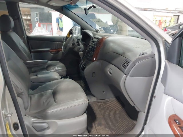 Aukcja sprzedaży 2004 Toyota Sienna Xle, vin: 5TDZA22C94S195347, numer aukcji: 45984375